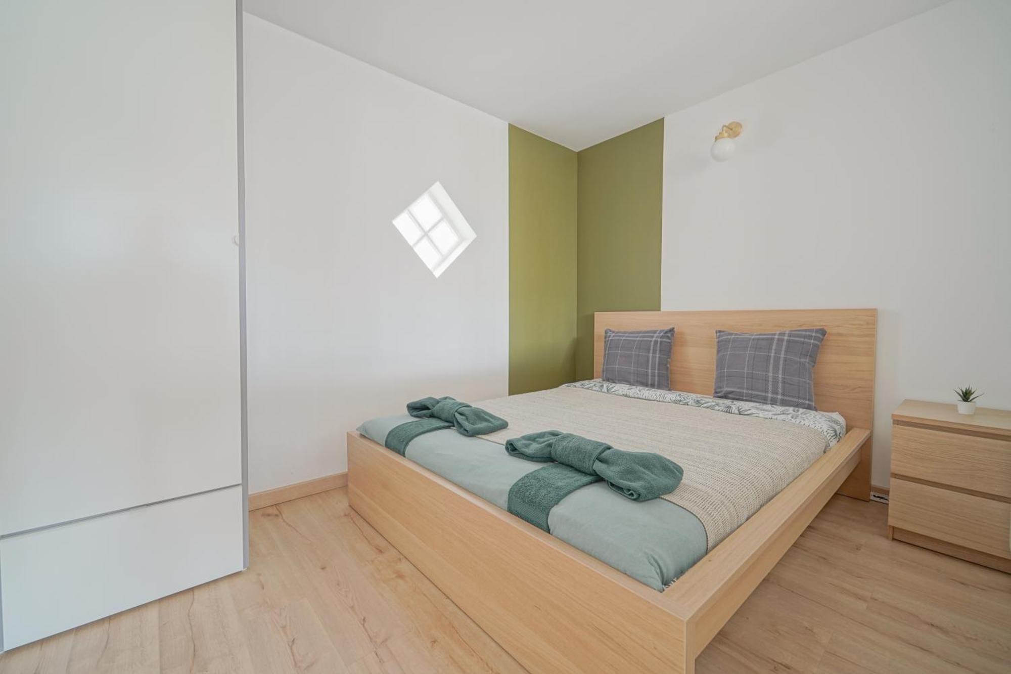 Апартаменти Complete 1Br With Balcony Only 5 Min. On Foot To Metro By Doorman Сент-Уан Екстер'єр фото