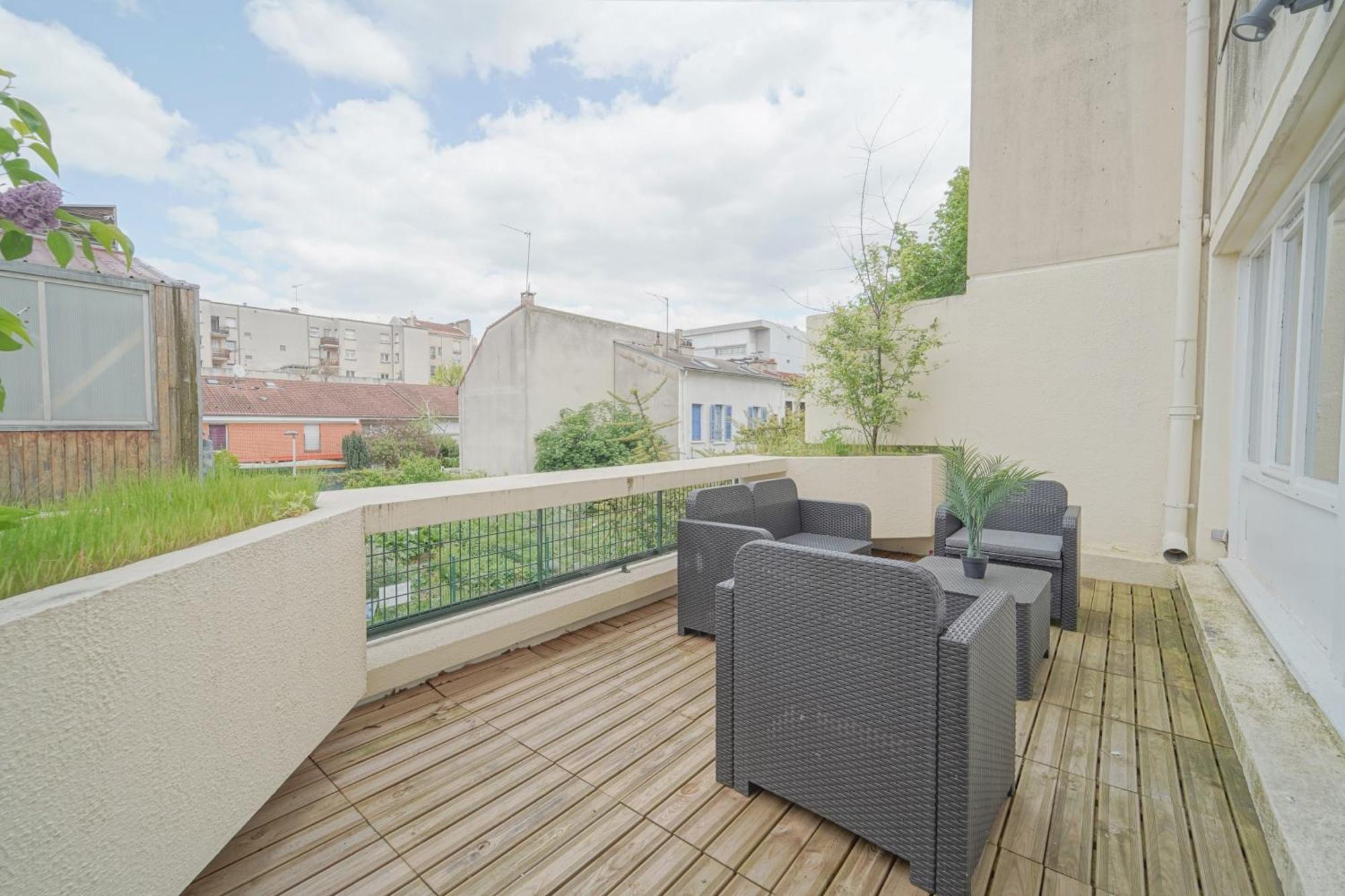 Апартаменти Complete 1Br With Balcony Only 5 Min. On Foot To Metro By Doorman Сент-Уан Екстер'єр фото